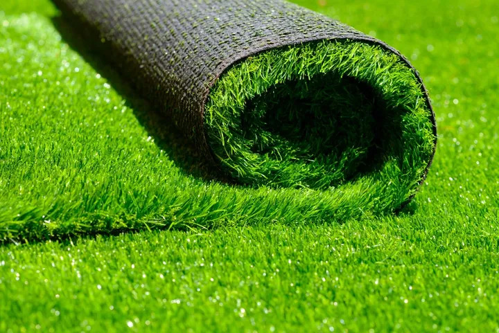 Red Stick Artificial Grass Pros